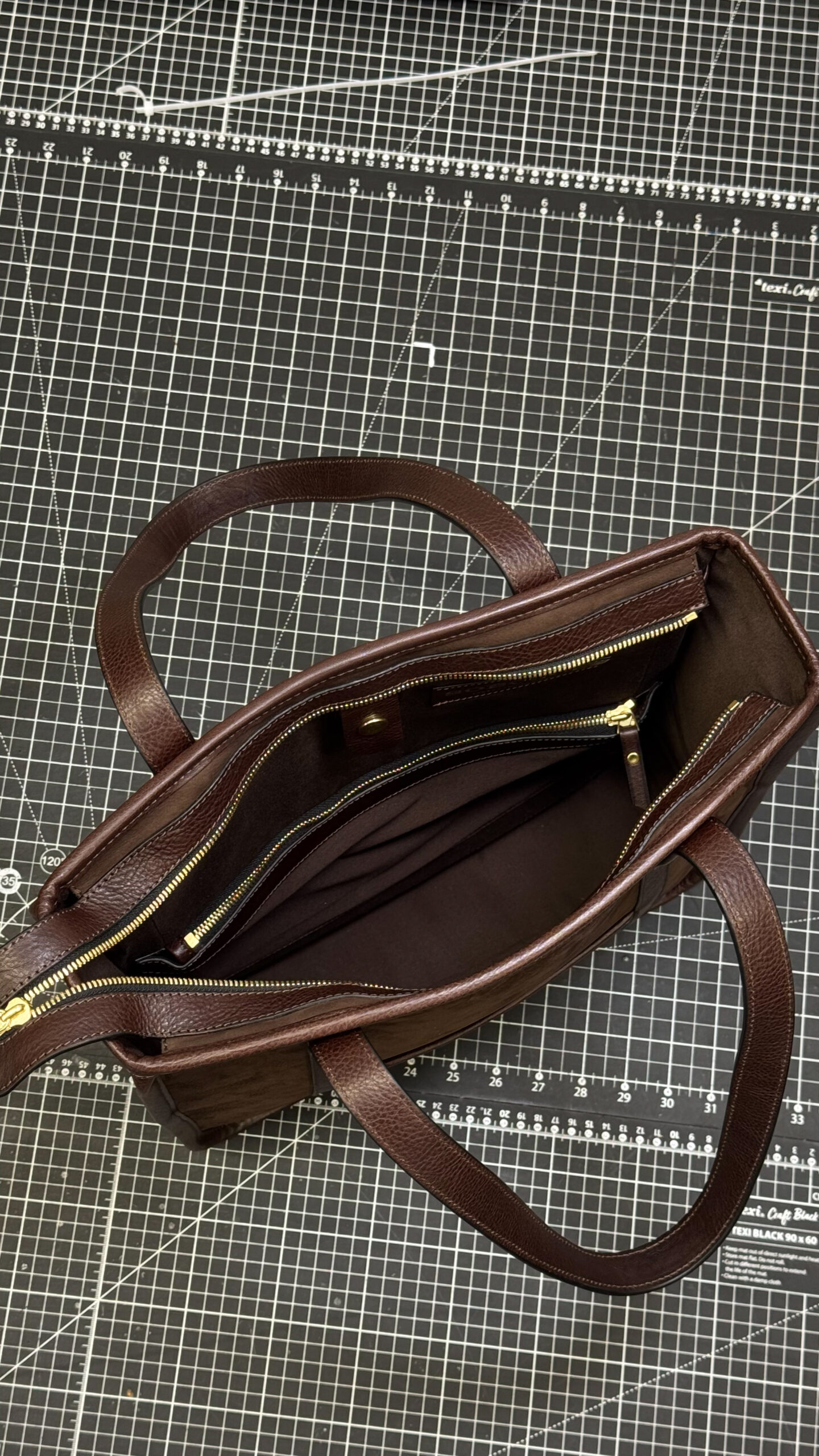 Tote Bag Suede, dark brown - obrazek 3